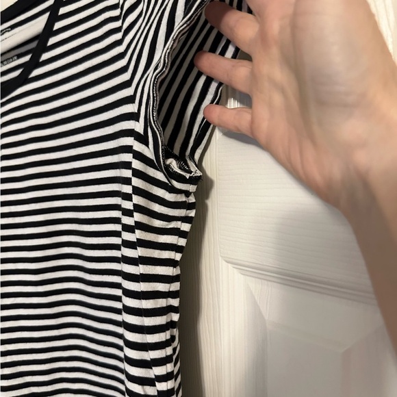 Faded Glory XL b & w tee - Picture 8 of 11